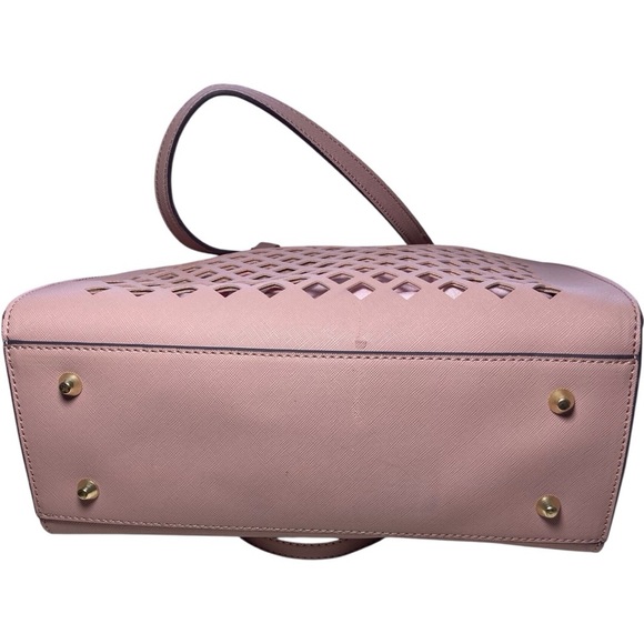 Trina Turk Pink Lattice Handbag w/ Flower Liner! - Picture 6 of 9